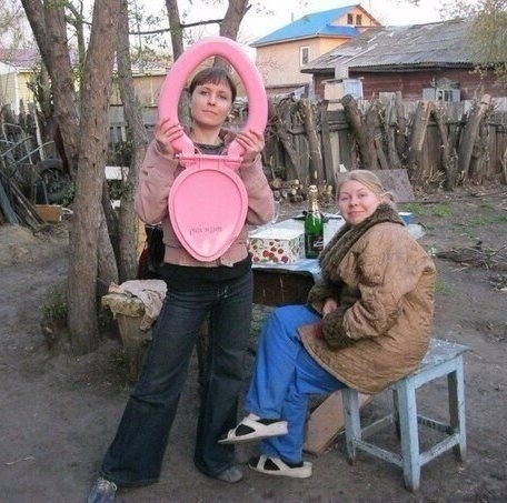 Pózolj WC-ülőkével