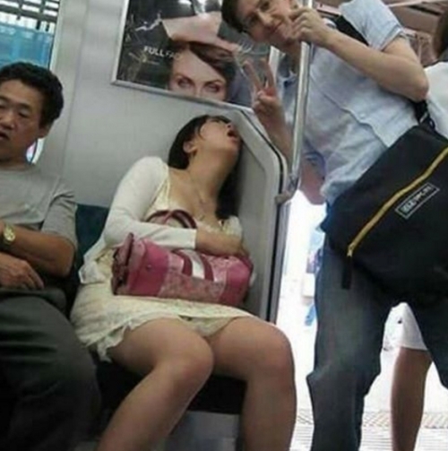 Picit fáradtan indul a nap a hölgynek