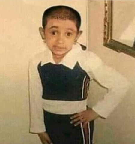 Anyu üzeni olyan csúnya vagyol, hogy felvettek a gyógyszertárba köptetőnek