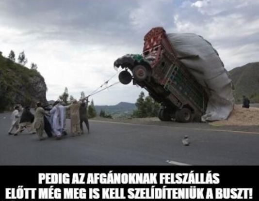 Mi magyarok folyton szidjuk a Volánt meg a BKV-t