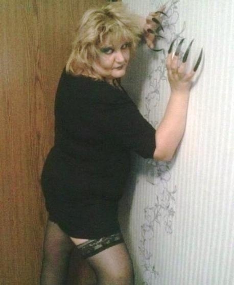 Megnézném mit csinál, amikor eljön a reggeli seggtörlés ideje