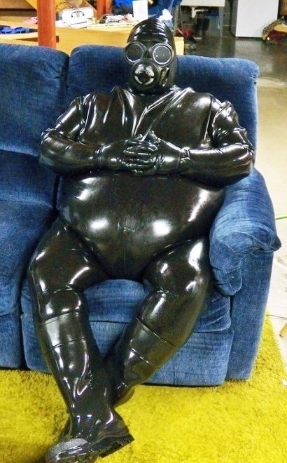 Ezért nem szabad búvárruhában fingani