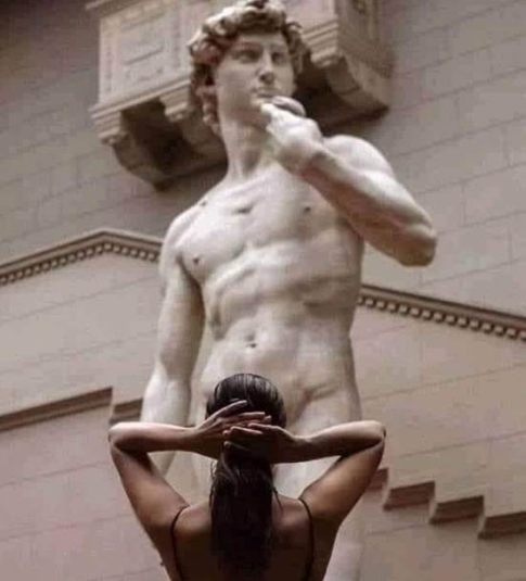 Rabul ejtette a csajt a művészet