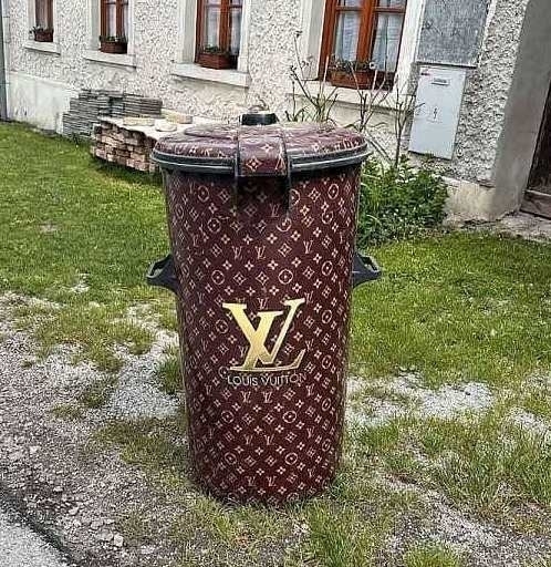 Nem mondom el senkinek, ha nyerek a lottón, de lesznek jelek!